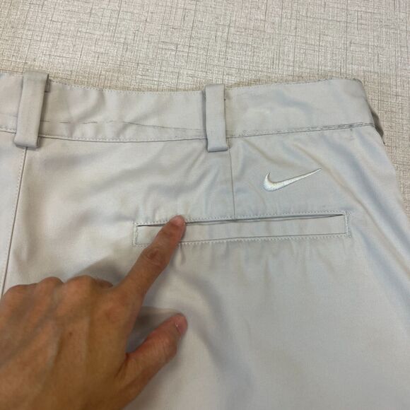 Nike Golf Shorts Mens 34 Beige Tech Flat Front Moisture Wicking Dri-Fit *READ - Picture 9 of 13